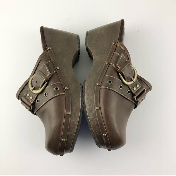 Bongo Platform Buckle Mules - Picture 13 of 13